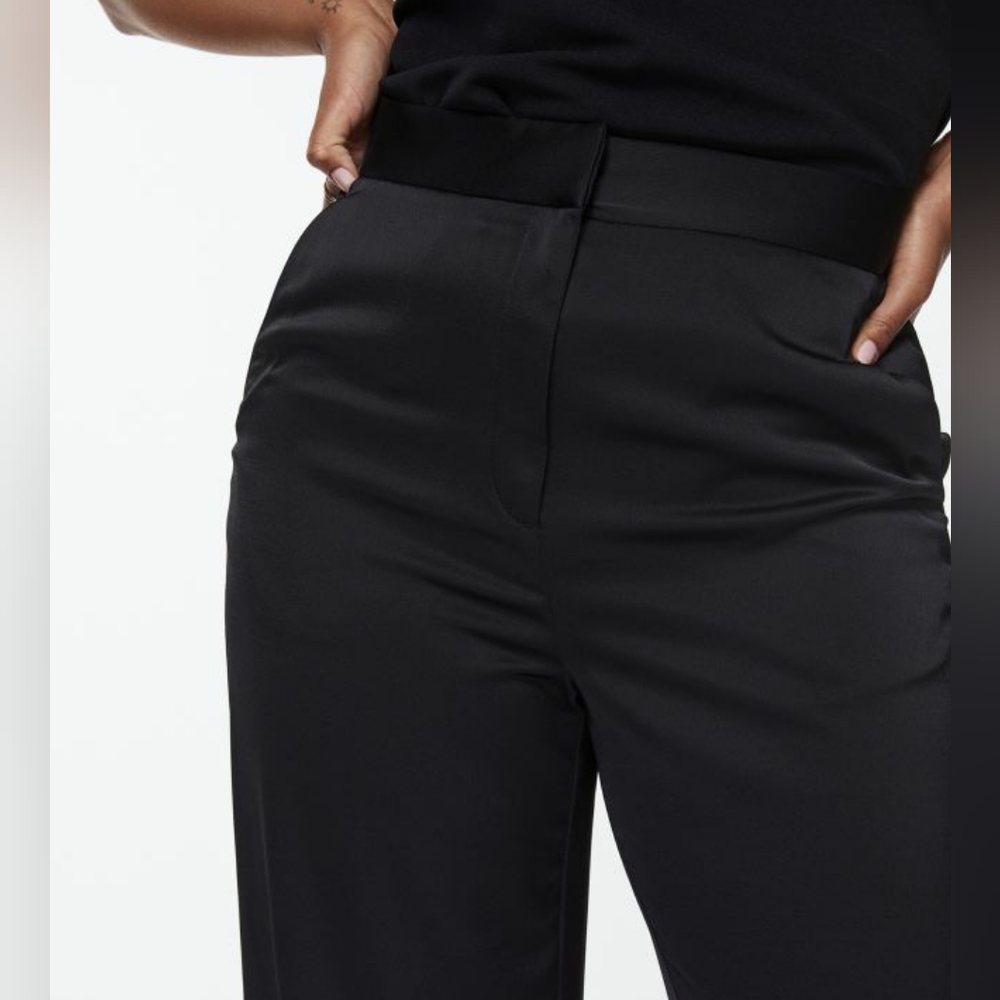 Satin pants - Picture 2 of 4